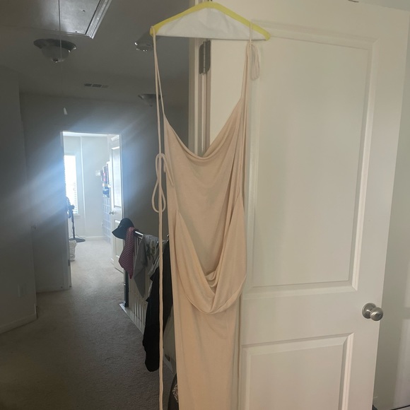 Melani the Label CRISTINA GOWN - PEARL WHITE - Picture 6 of 7